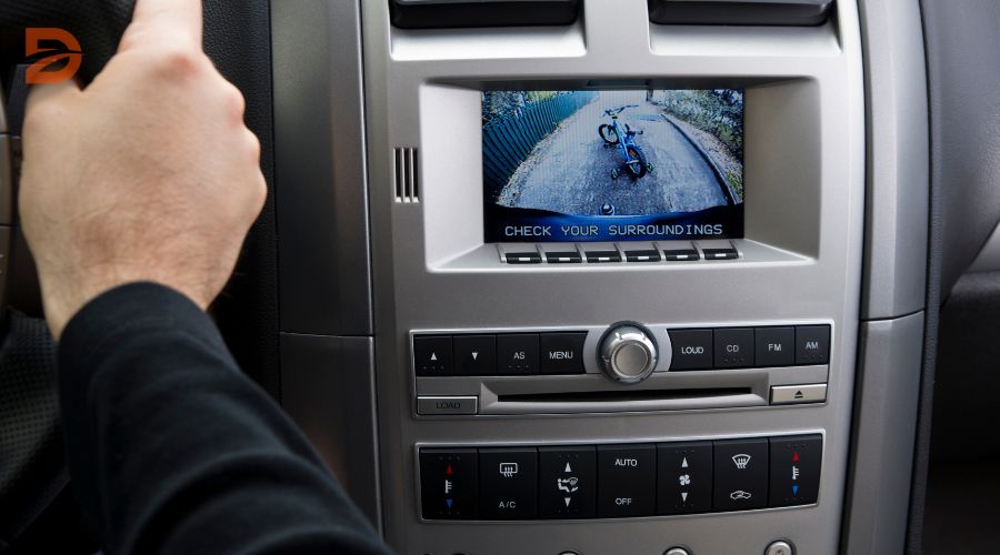 Backup-cameras-parking-tech