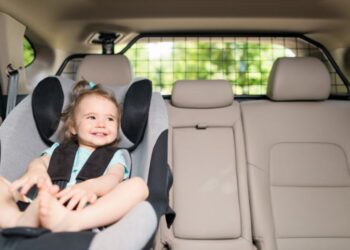 Child-safety-seats-family-car-safety