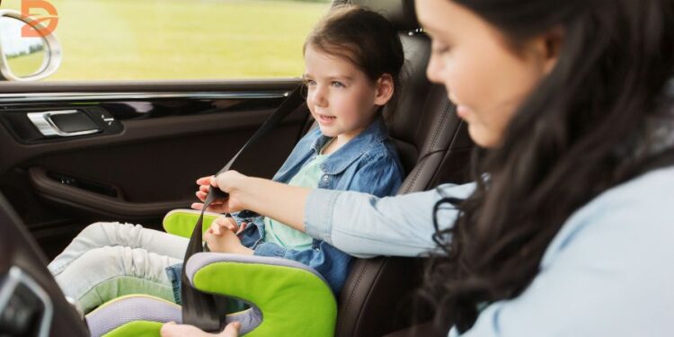 Child-safety-seats-family-protection