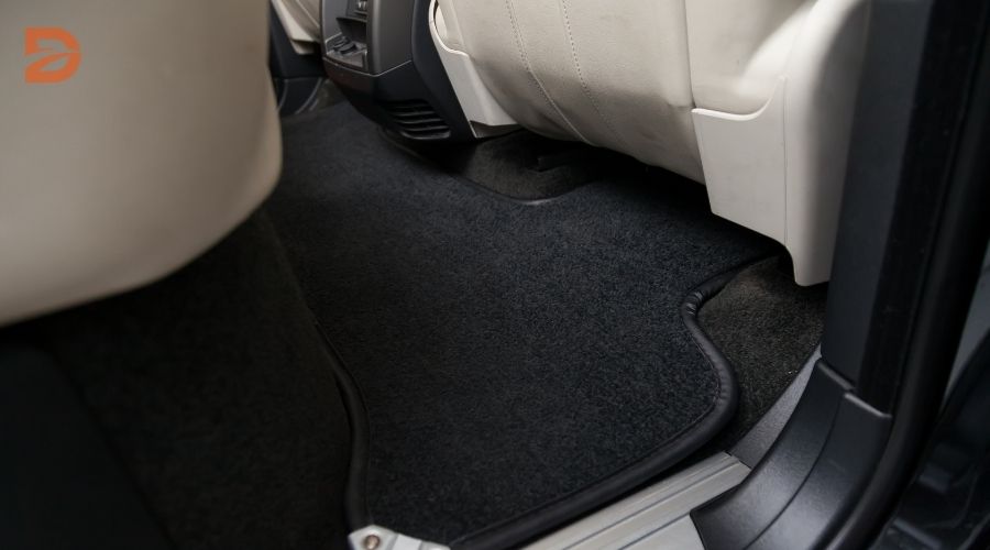 Floor-mats-interior-protection-1